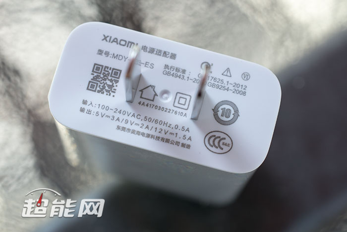 小米6真机体验后评测2499元,成色完美的小米6