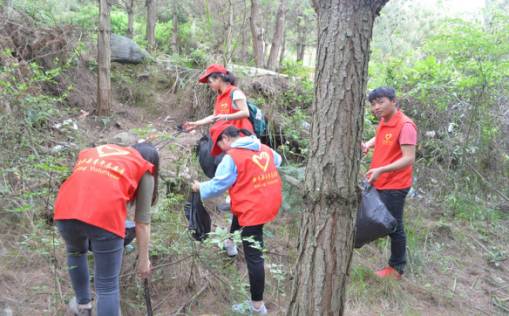 施秉到岑巩汽车站时刻表,黔东南施秉旅游团