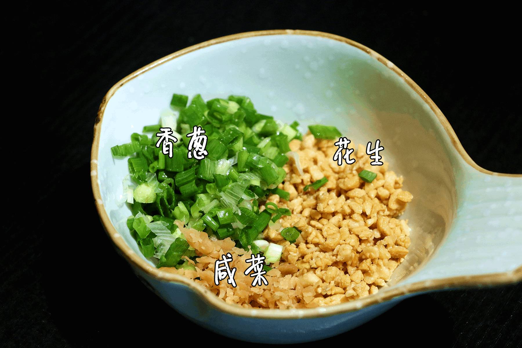 一不谨慎美成自拍圣地！说这是吃火锅的谁信？