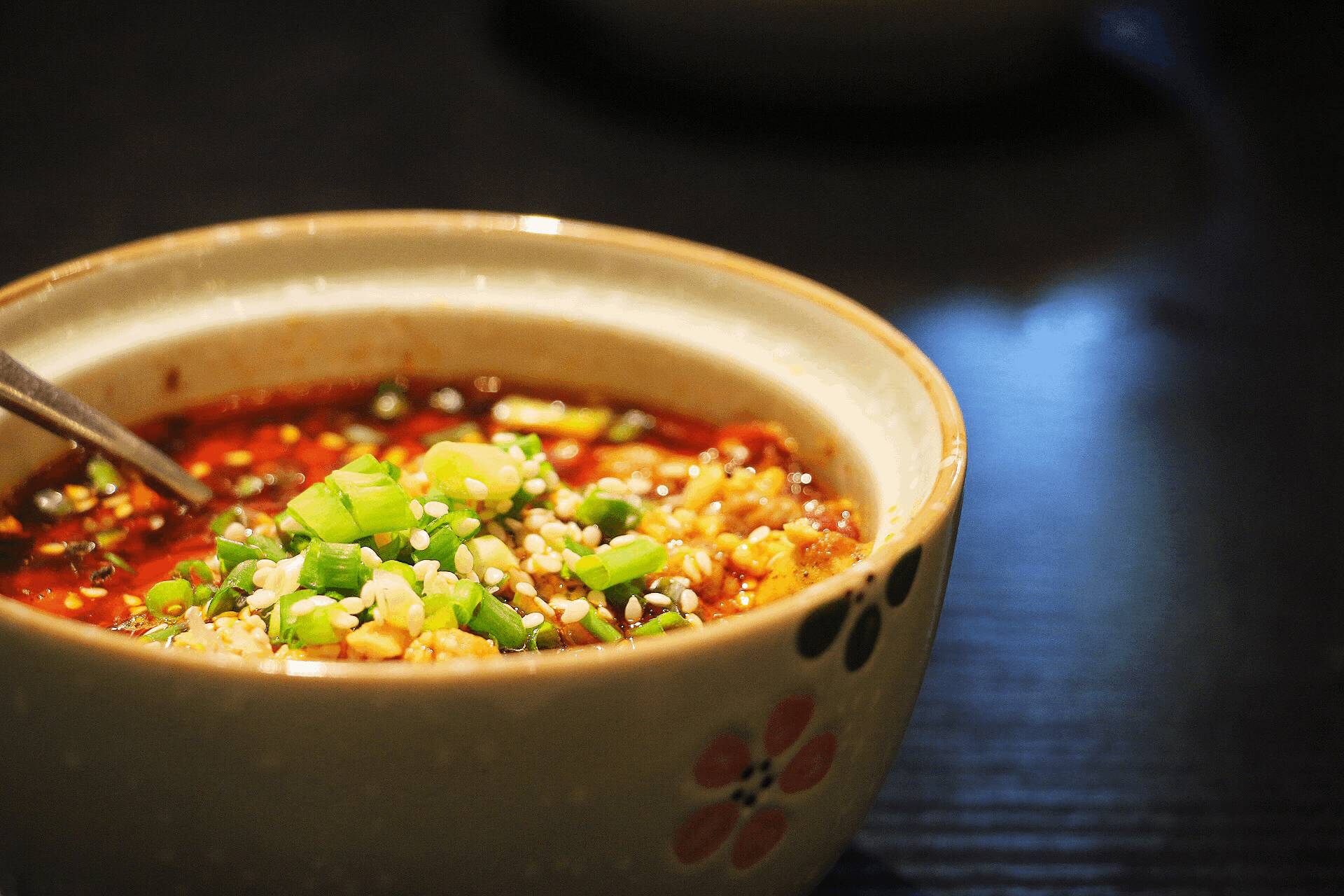 一不谨慎美成自拍圣地！说这是吃火锅的谁信？