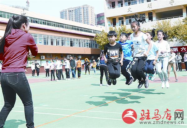 驻马店第二实验小学体育节开幕式,驻马店第二实验小学第七届文化节