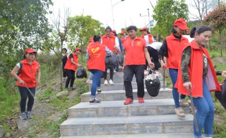 施秉到岑巩汽车站时刻表,黔东南施秉旅游团