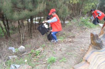 施秉到岑巩汽车站时刻表,黔东南施秉旅游团