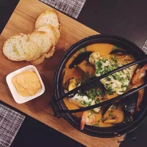 成都丽思卡尔顿西餐厅,成都旋转西餐厅