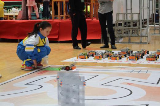 遵义市青少年科技创新大赛开幕,余庆白泥中学科技大赛