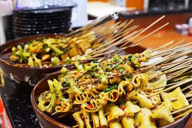 吃喝君亲测西北首家万象城，吃喝玩乐带你一网打尽！