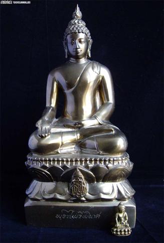 泰国的佛牌为什么那么出名,泰国佛牌放哪里好