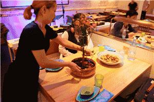 深圳一家有意思的烤鱼店,深圳第一家脆皮烤鱼