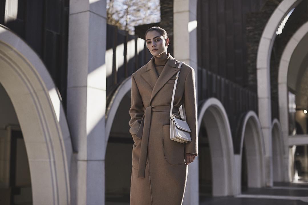 你的包烂大街了吧？三个品牌瞬间提升包品