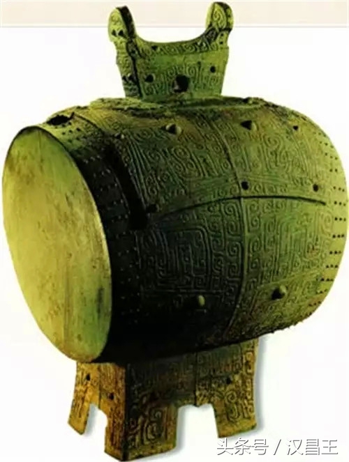 青铜器上的假锈如何鉴别,碱水能鉴别青铜器的锈的真假吗