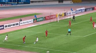 亚冠浩克进球庆祝动作,上港大胜浩克花式传球