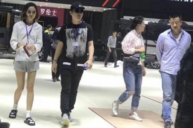 保时捷总裁走错展台,保时捷总裁误认众泰