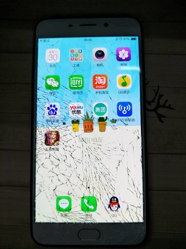 有几个品牌的手机是特容易碎屏的，我揭秘原因给你看及应对方法