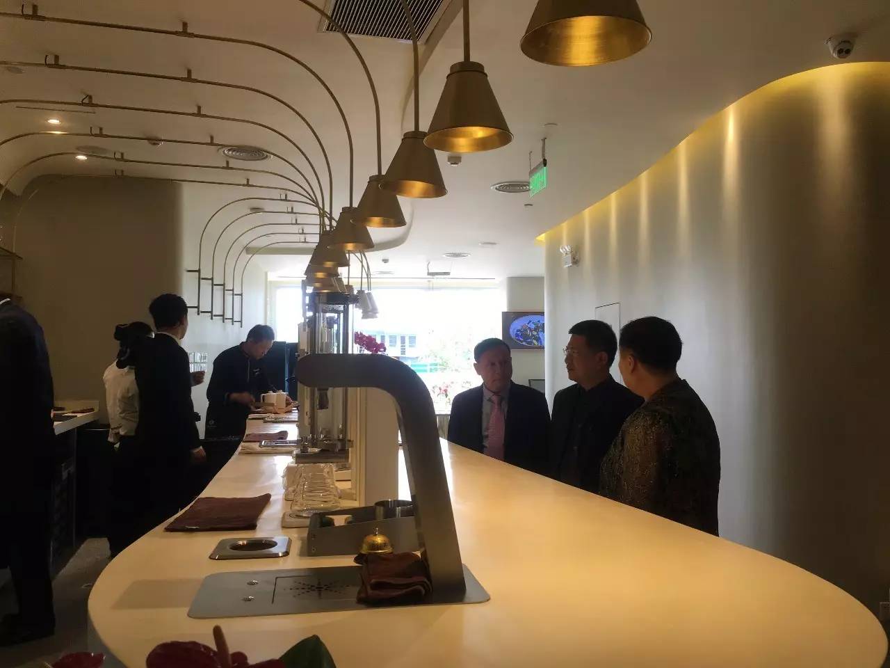 西林原创丨中茶·雪宜茶声品牌包装全案设计