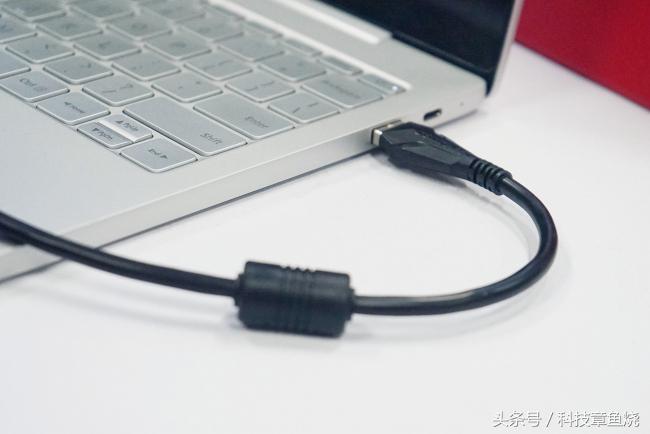 硕美科g910n电竞游戏耳机,硕美科g925耳机怎么样