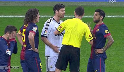 足球搞笑战术动态图,足球搞笑乌龙球gif