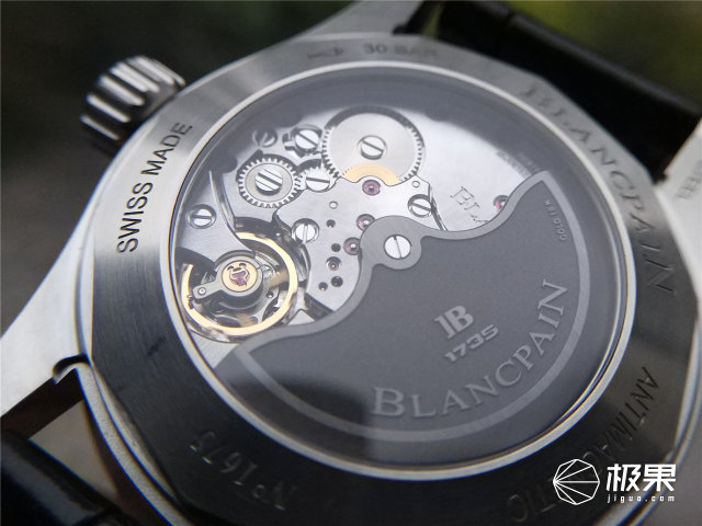 他花100万买豪表，总结出这4点买验让你不多花1分钱！