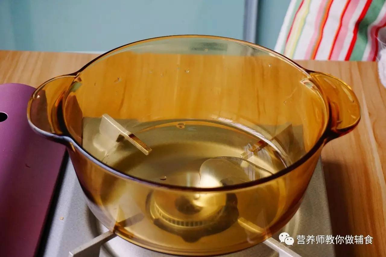 宝宝感冒咳嗽期间适合吃哪些辅食,宝宝生病没食欲做什么辅食