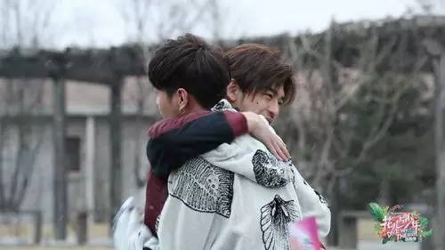 张若昀井柏然四合院,井柏然大江大河