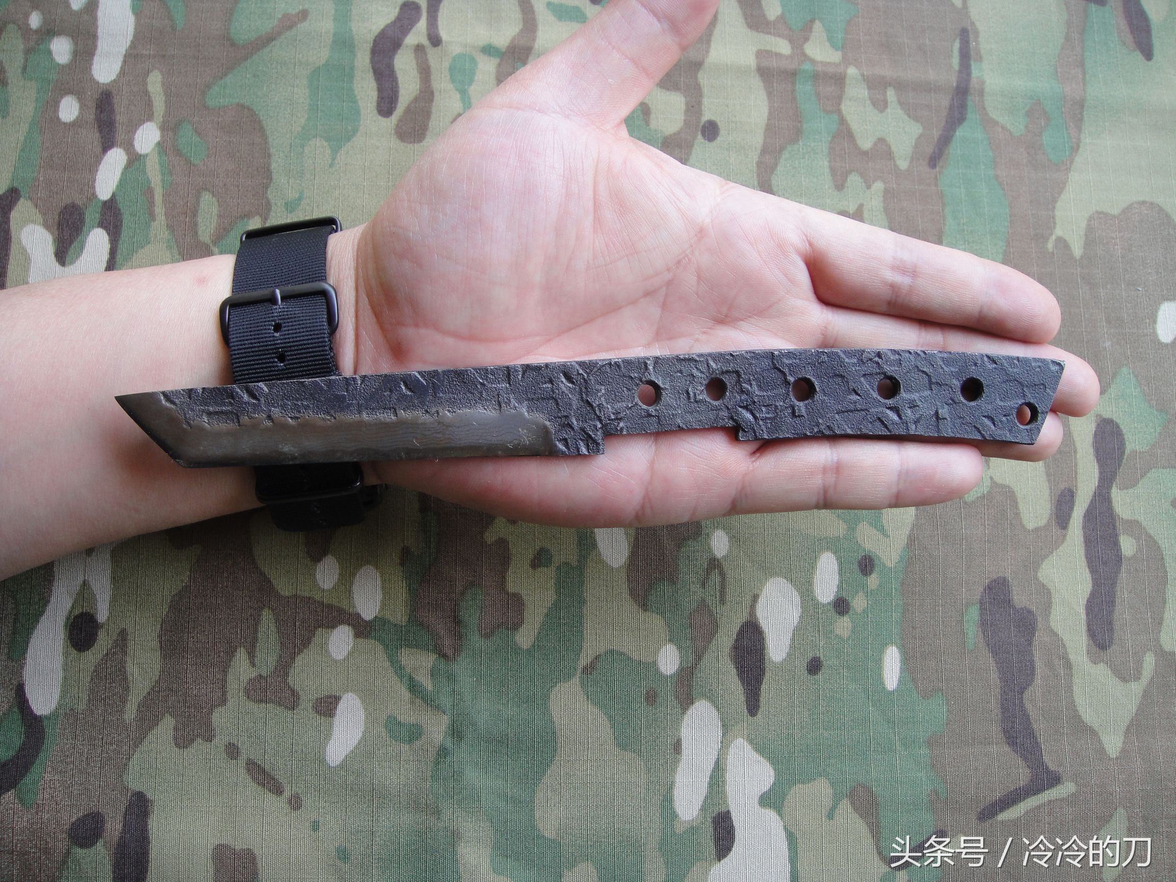 日本人用纸做小刀,日本人小刀