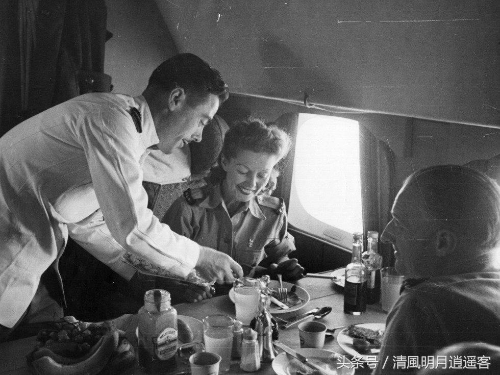 飞机头等舱服务,飞机头等舱的历史