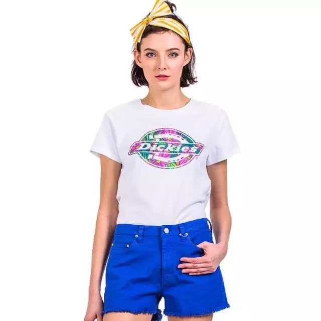 今年最潮的衣服,今年最流行的衣服30多岁穿的