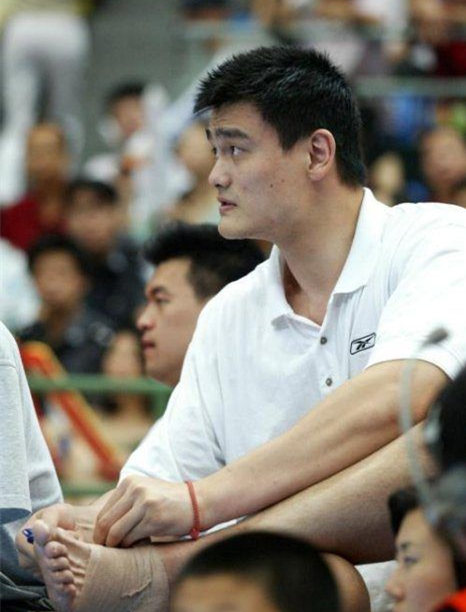 杜锋和李楠篮球水平谁更强,李楠打架完整版解说