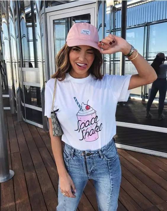 今年最潮的衣服,今年最流行的衣服30多岁穿的