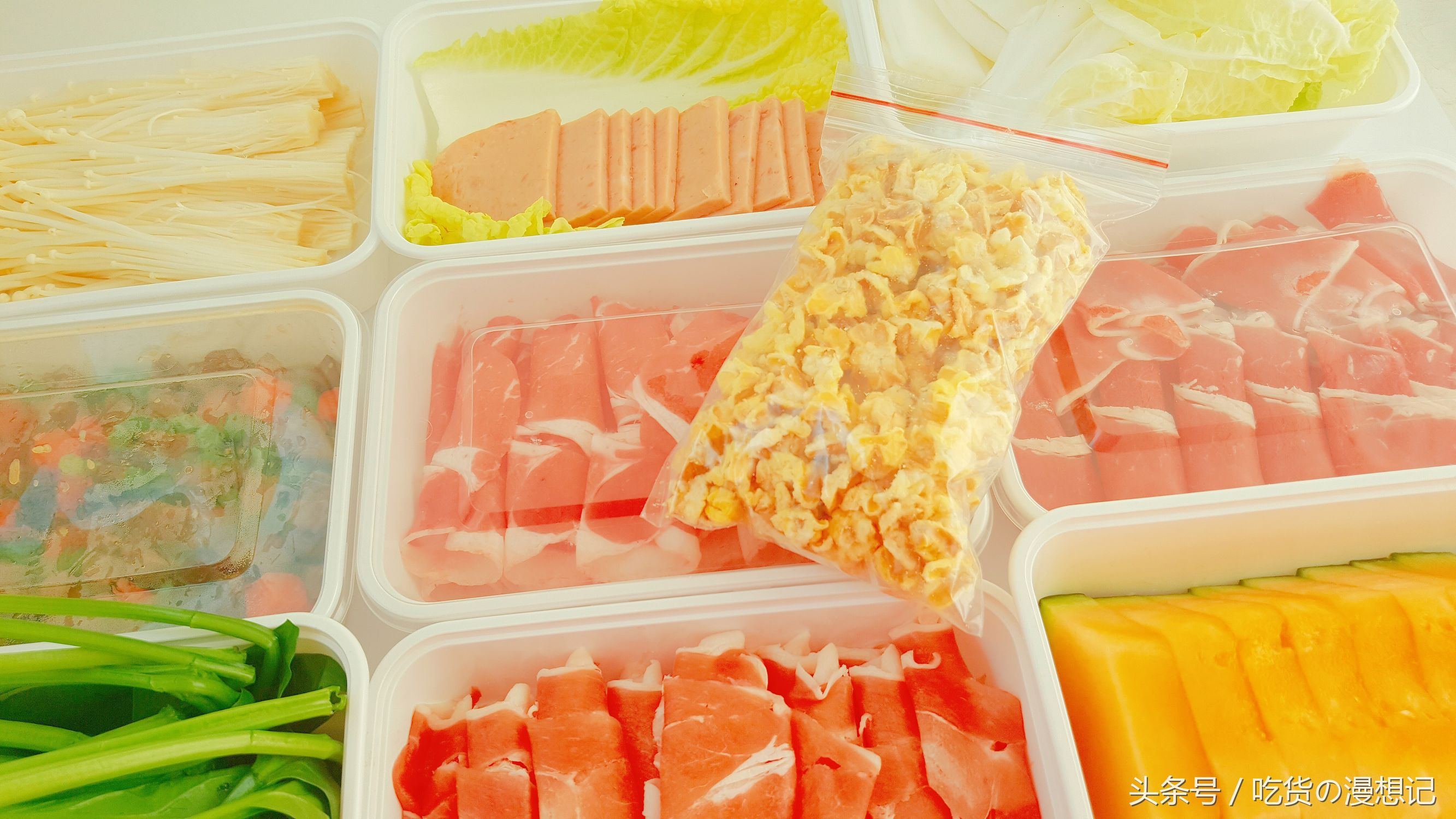 为何这种食物让男女老少如此着迷？看完瞬间让人觉得好饿啊！