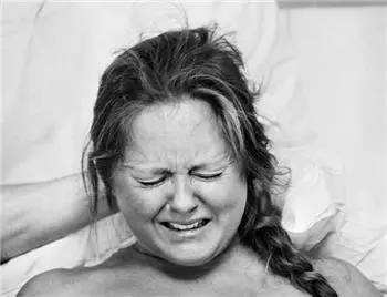 金牌助产士告诉你—分娩时非常有效的减痛口号