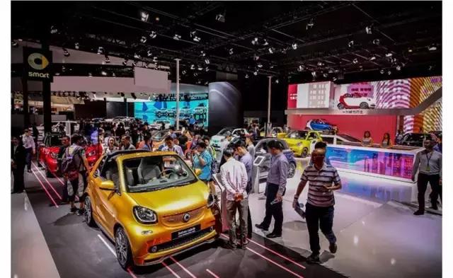 特别的爱给特别的TA，smart玩转定制风潮