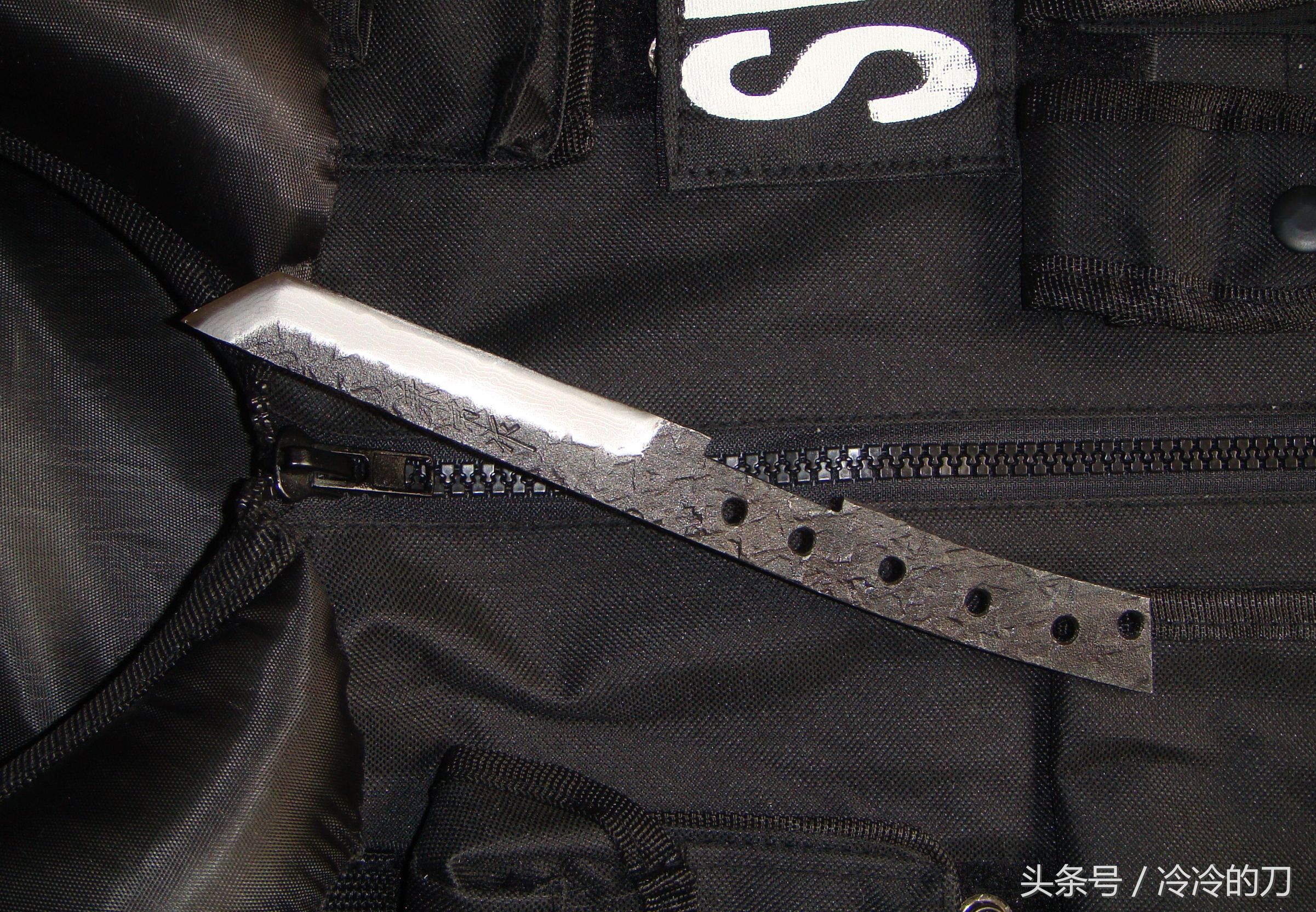 日本人用纸做小刀,日本人小刀