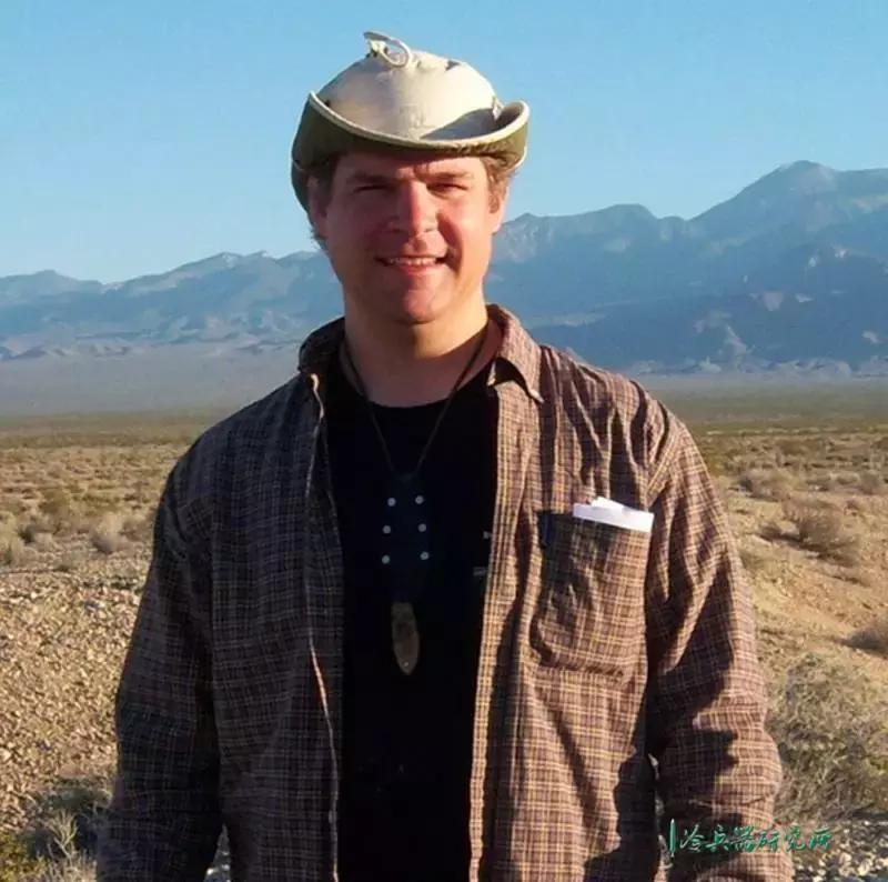 来自北美的男孩却继承了日本吉本的衣钵，成为一代*刀名**匠！