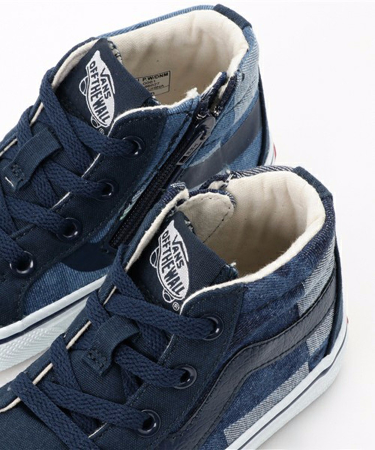 小baby穿的鞋,baby球鞋图片