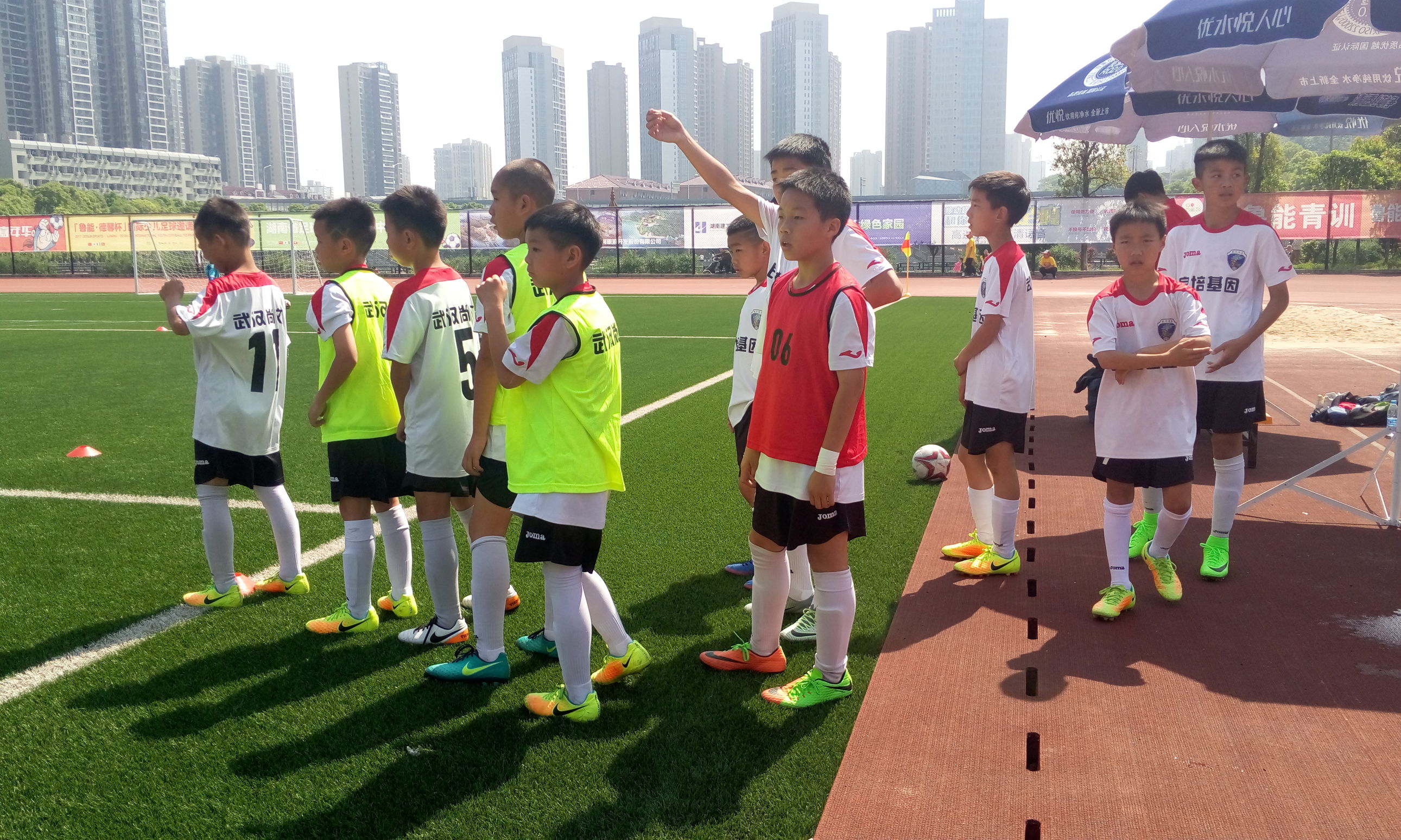 鲁能德馨杯国际少儿足球赛,德馨杯足球邀请赛