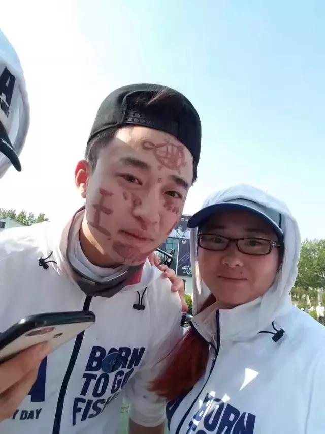 王超钓鲫鱼避小杂鱼技巧,化氏垂钓学院王超教官