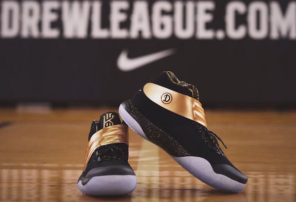 全球限量版1双的运动鞋,耐克阿迪达斯最新款鞋