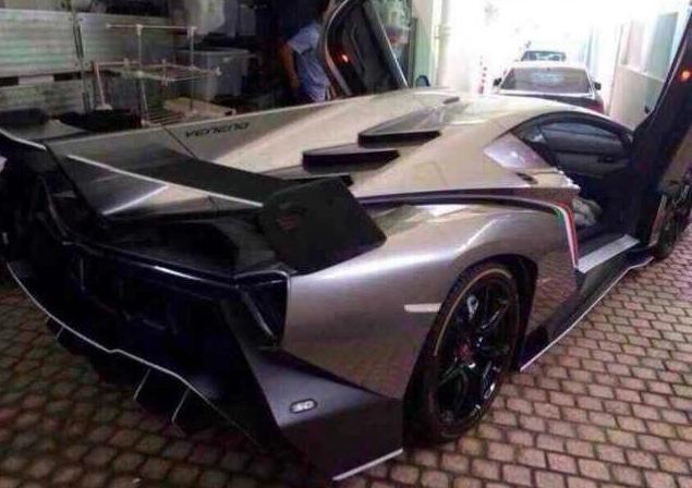 全球仅有三辆的毒药兰博基尼,全球仅一台的兰博基尼毒药