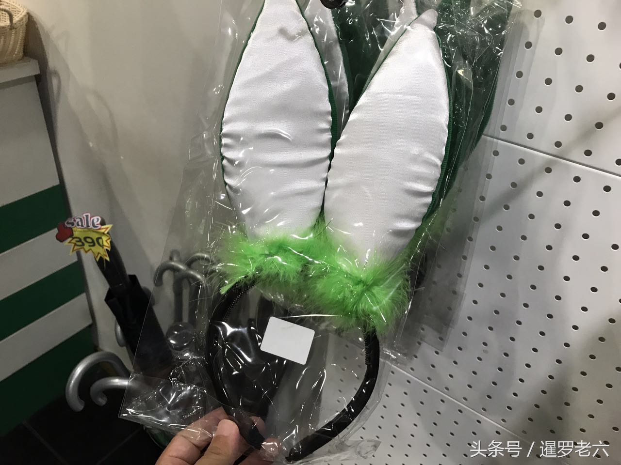 来看看泰超球队的球迷纪念品商店，和中超有的比不？