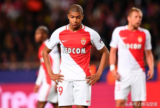 布冯欧冠扑救,布冯扑救欧冠