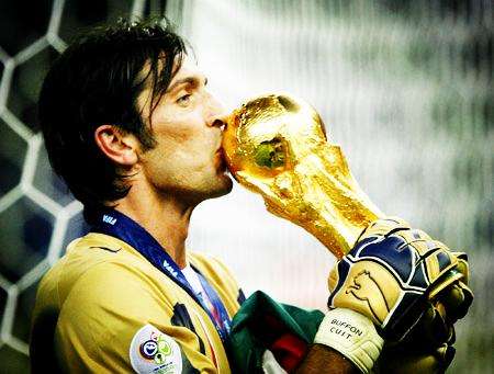 20大足球历史巨星排名,足球历史排名前10位球员