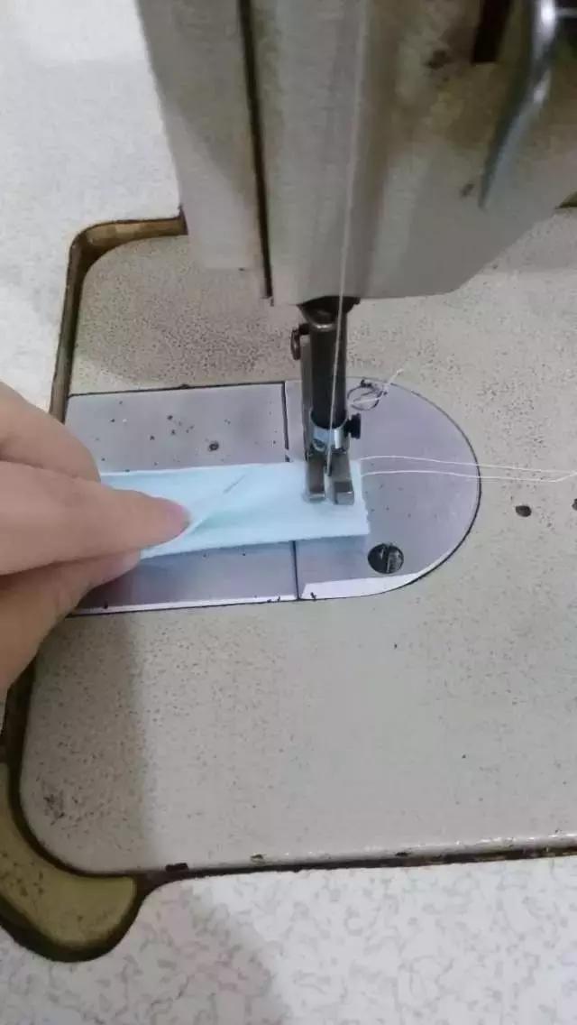 自己动手给宝宝做防踢睡袋,宝宝什么时候可以用分腿睡袋