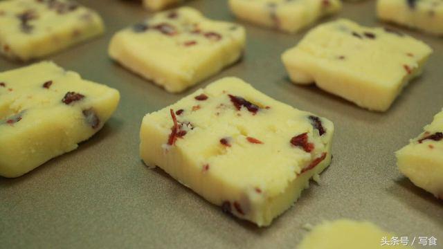 学会烘焙的好方法,做出来的曲奇饼干只酥不脆