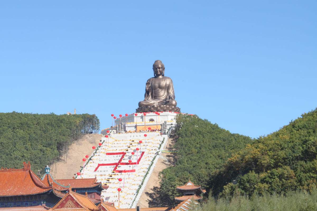 最庄严的佛像竖屏图片,中国最出名的十大佛像