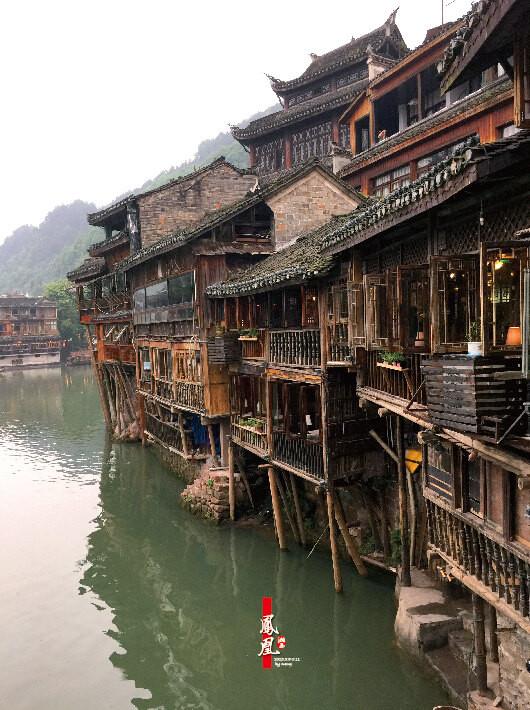 初夏最美,初夏的凤凰古城