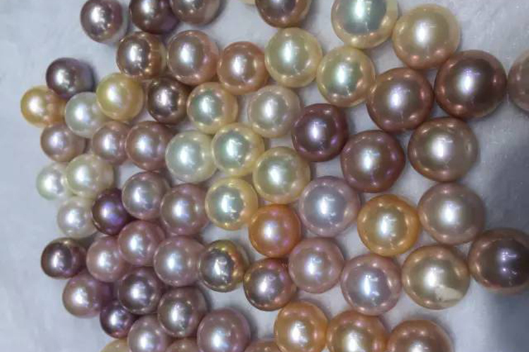 珠宝人还是美食家看看时下流行的那些好玩儿好吃的珠宝游学吧