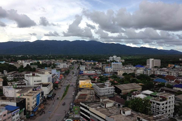 珠宝人还是美食家看看时下流行的那些好玩儿好吃的珠宝游学吧