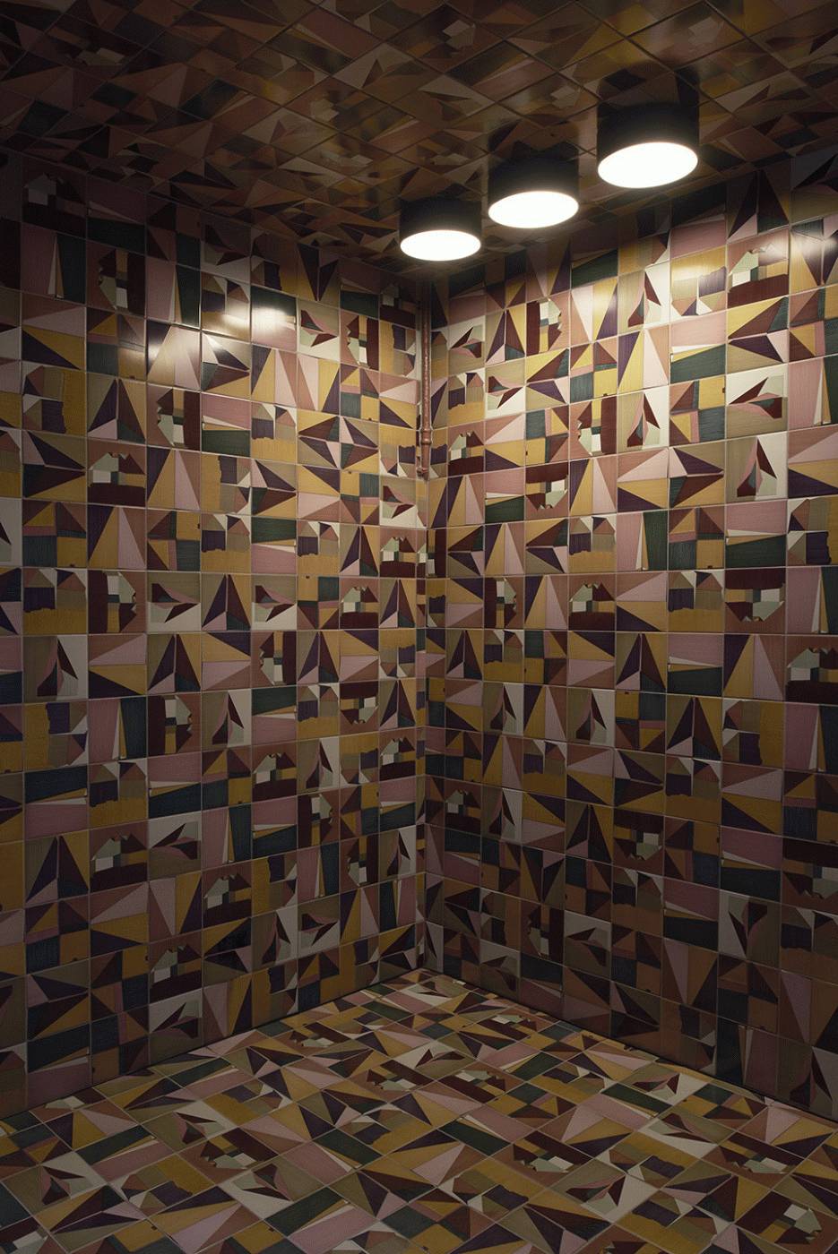 色彩魔术师，Gay一般友谊的男男设计师组合