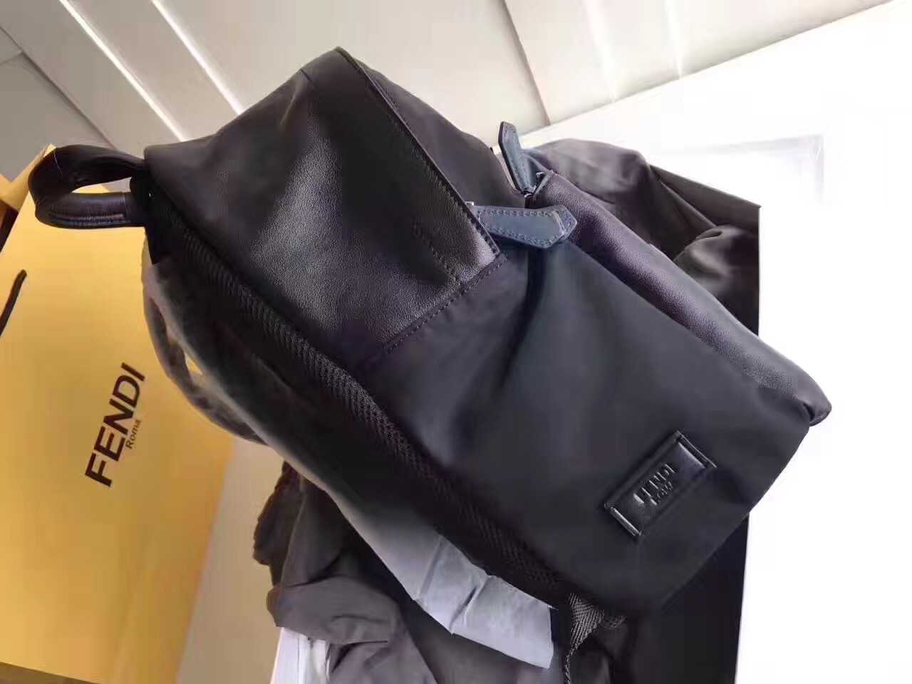 fendi包包最新款,fendi包的经典款