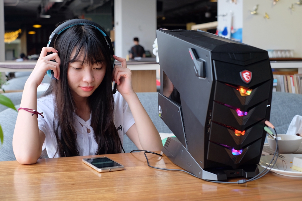 是谁？重新定义电竞主机，全面实测：宙斯盾3/Aegis3